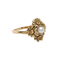 Bague en or jaune et perle