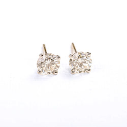 Boucles d'oreilles puces en or blanc et diamants