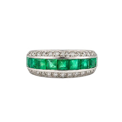 Bague Bandeau en or blanc, émeraudes et diamants
