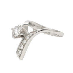 Bague Solitaire en or blanc et diamants