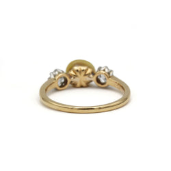 Bague Trilogie en or jaune, perle et diamants