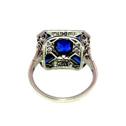 Bague Cocktail en platine, saphirs et diamants