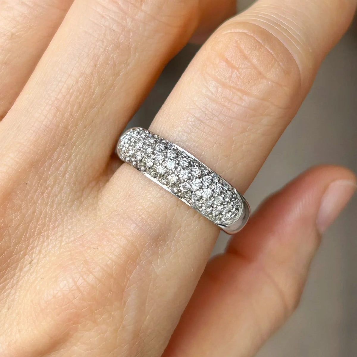 Bague Pavée DAMIANI en or blanc et diamants