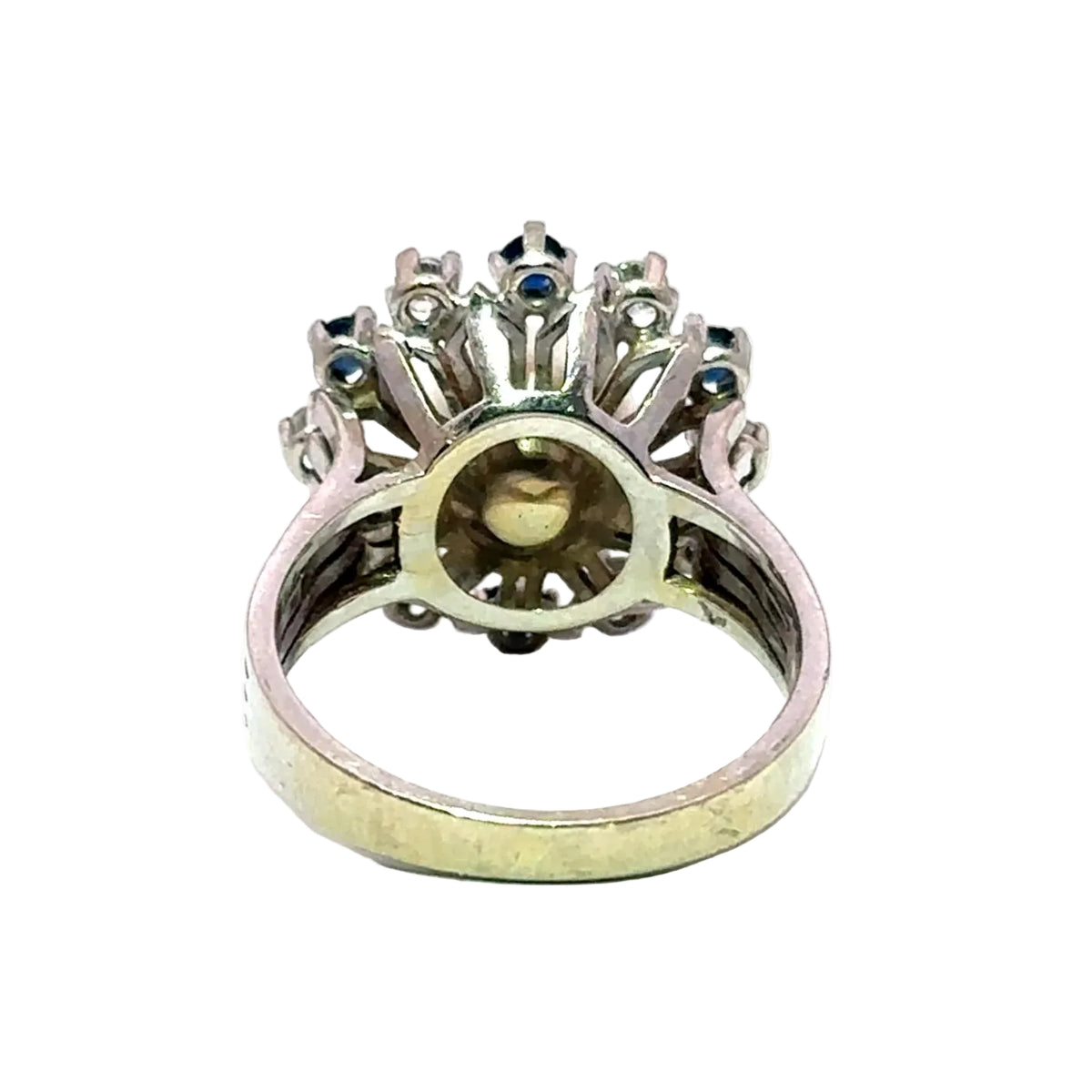 Bague Marguerite en or, perle, saphirs et diamants