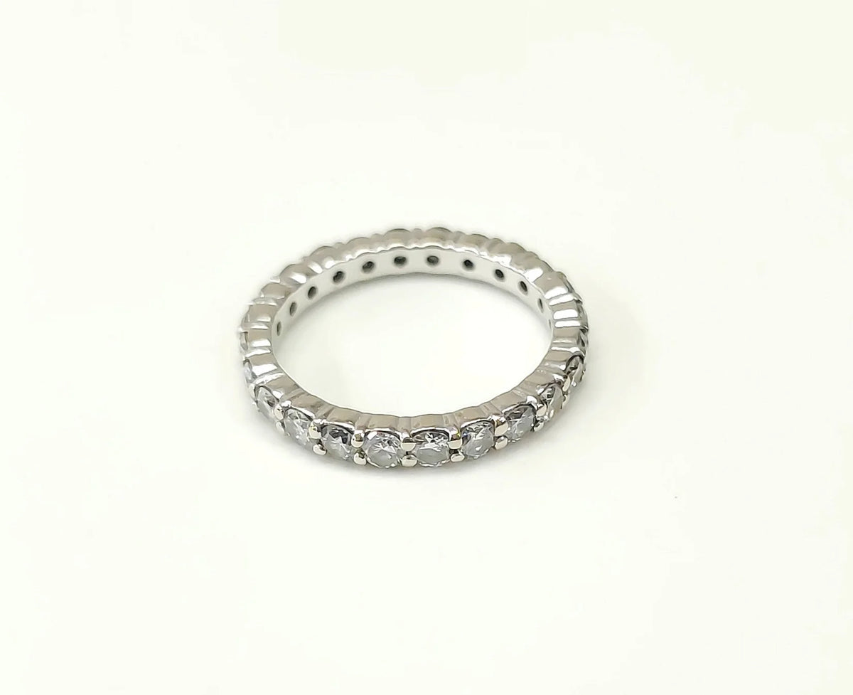Bague Alliance en or blanc et diamants