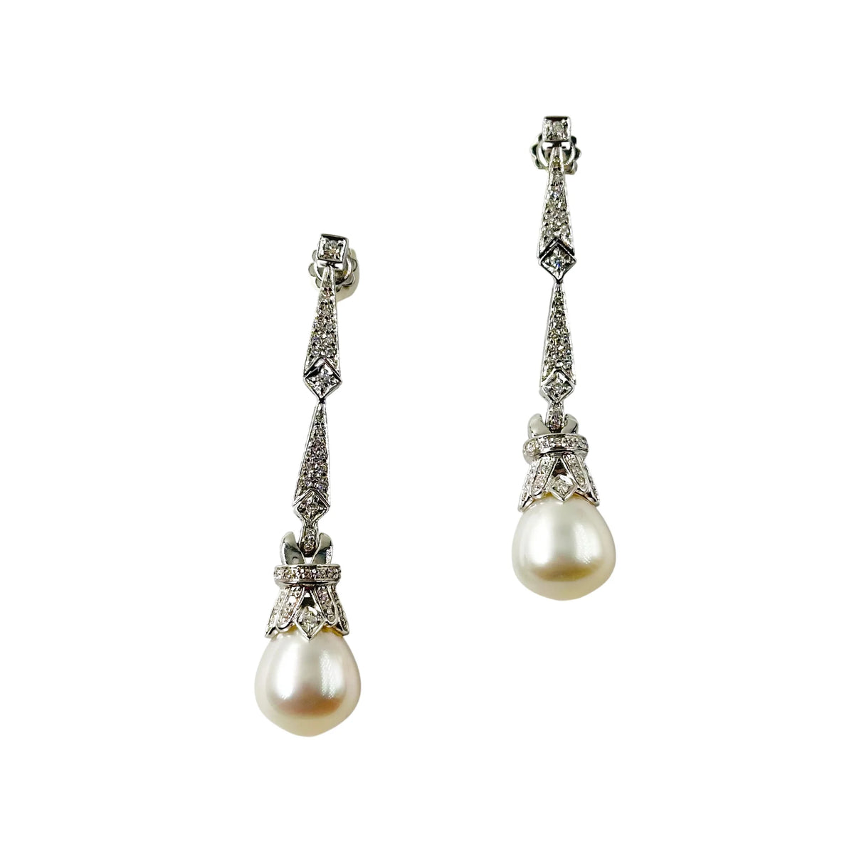 Boucles d'oreilles Pendantes en or blanc, perles et diamants