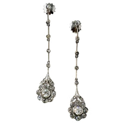 Boucles d'oreilles Belle Époque en platine, or jaune et diamants