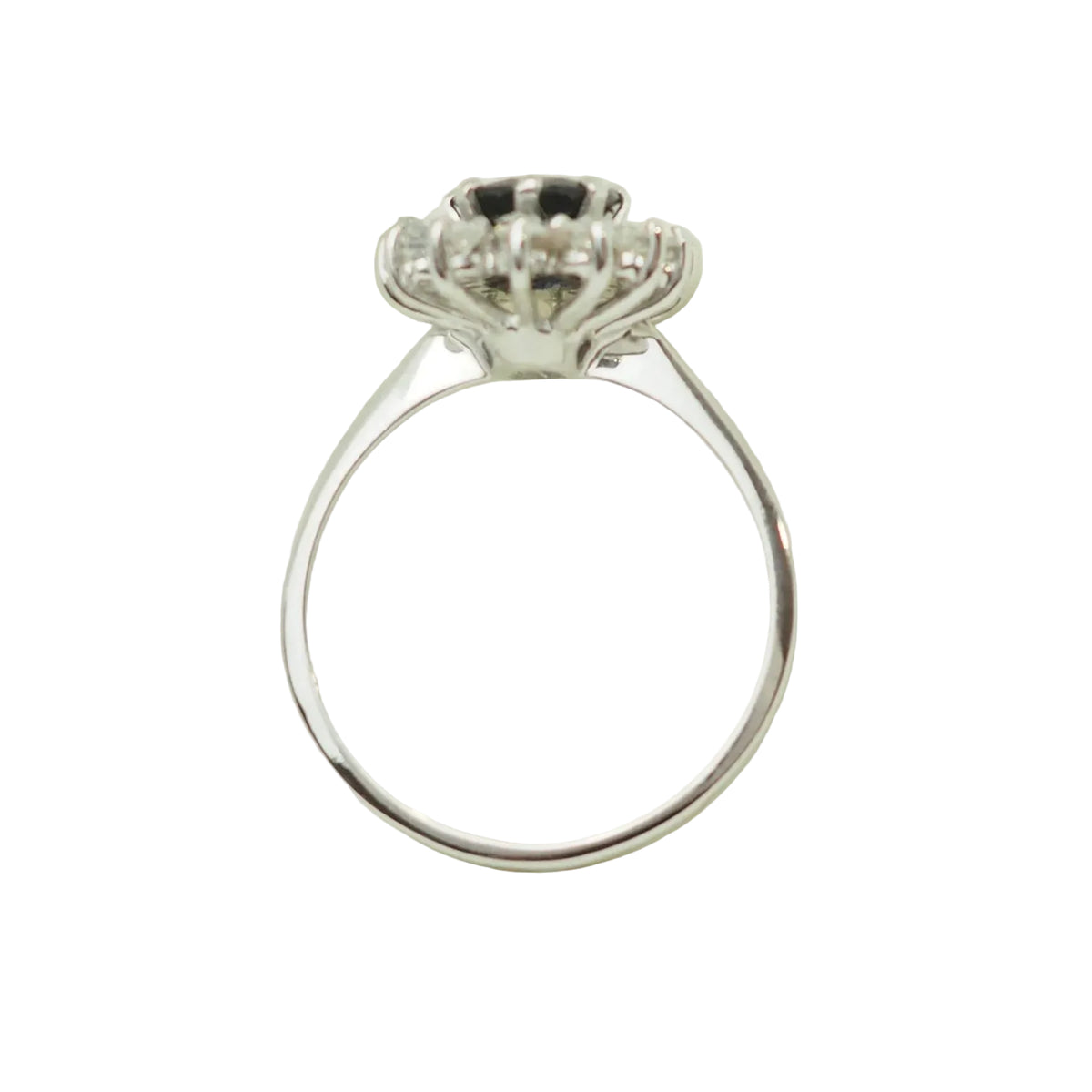 Bague Marguerite en or blanc, saphir et diamants
