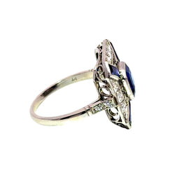 Bague Cocktail en platine, saphirs et diamants