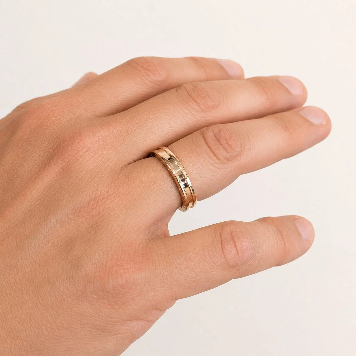 Bague Alliance BVLGARI « B.zero1 » en or rose