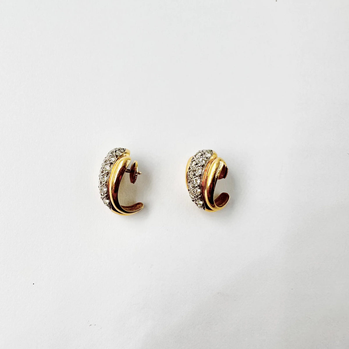 Boucles d'oreilles en or blanc, or jaune et diamants
