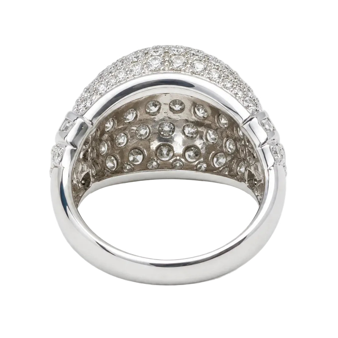 Bague Pavée en or blanc et diamants