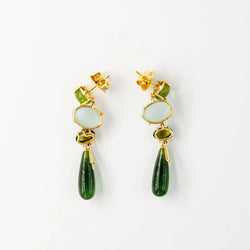 Boucles d'oreilles Pendantes OLE LYNGGAARD Aqua Lotus en or jaune aigue-marine, péridots, tourmalines et serpentines