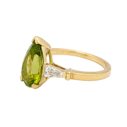 Bague Trilogie en or jaune, péridot et diamants