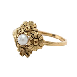 Bague en or jaune et perle