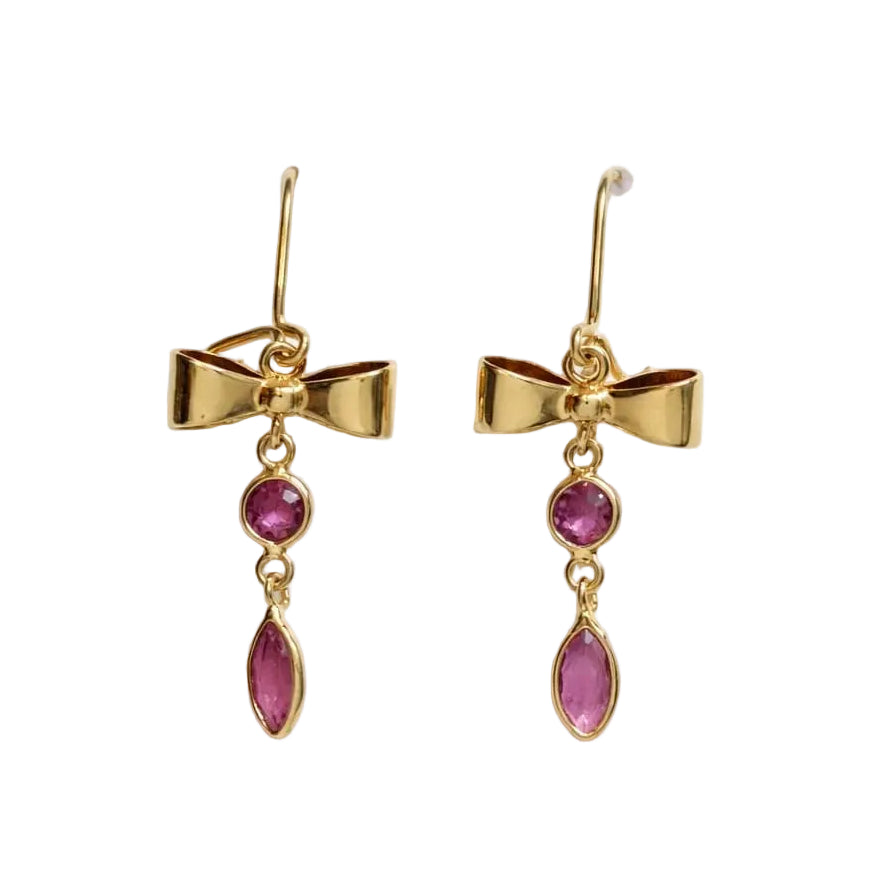 Boucles d’oreilles Pendantes en or jaune et gemmes roses