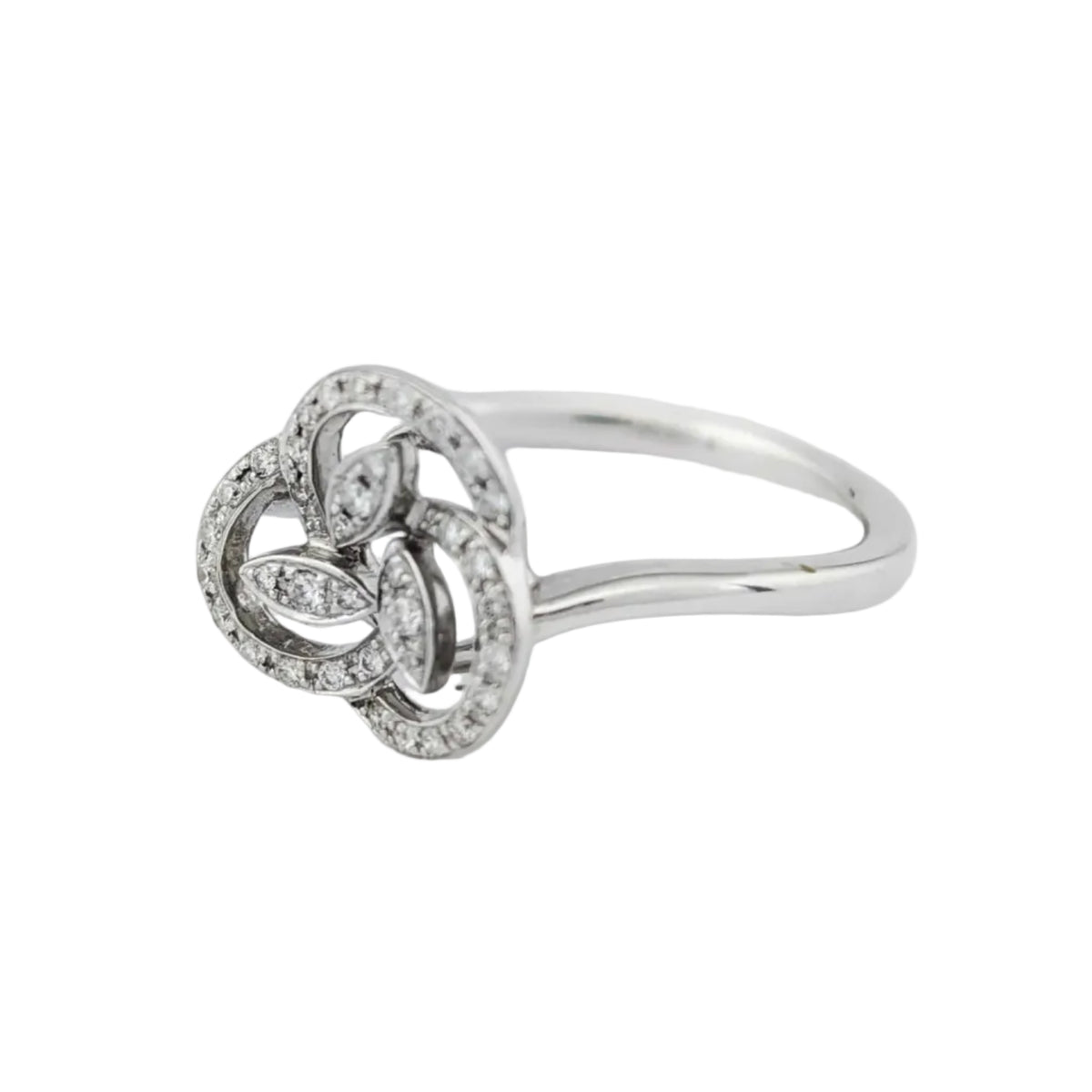 Bague en or blanc et diamants