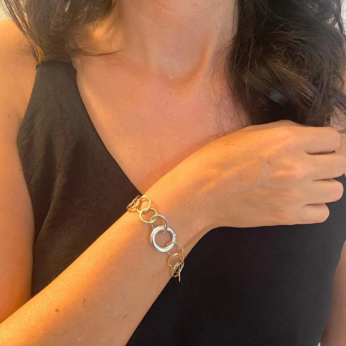 Bracelet Maille POMELLATO "Lucciole" en or blanc, or jaune, or rose et diamant