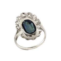Bague Pompadour en platine, saphir et diamants