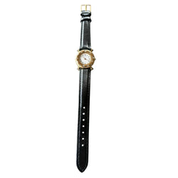 Montre CHOPARD "Classic" en or jaune, cuir, saphir et diamants