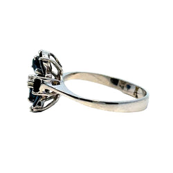 Bague Cocktail en or blanc, saphirs et diamant