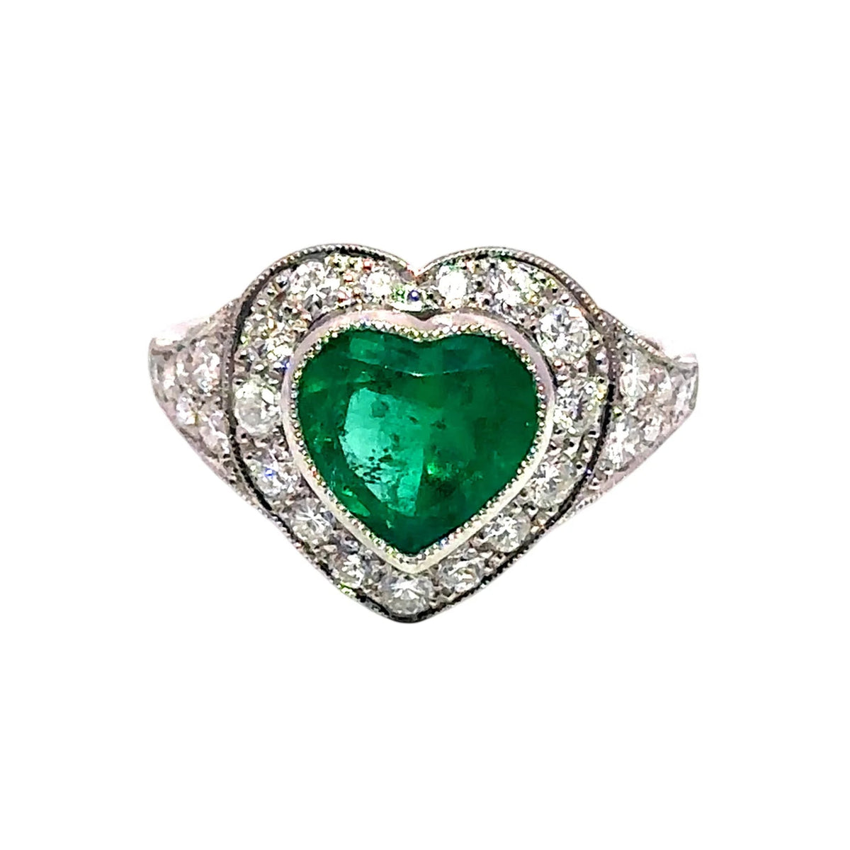 Bague Entourage en platine, émeraude et diamants