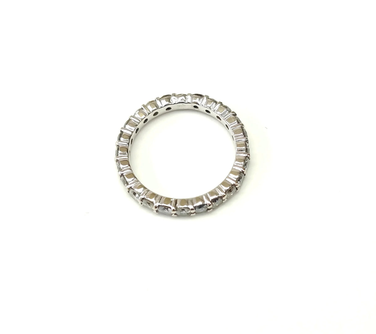 Bague Alliance en or blanc et diamants