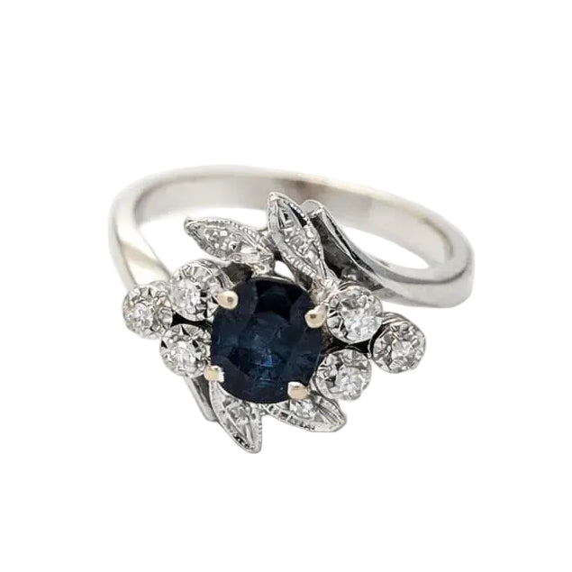 Bague Entourage en or blanc, saphir et diamants