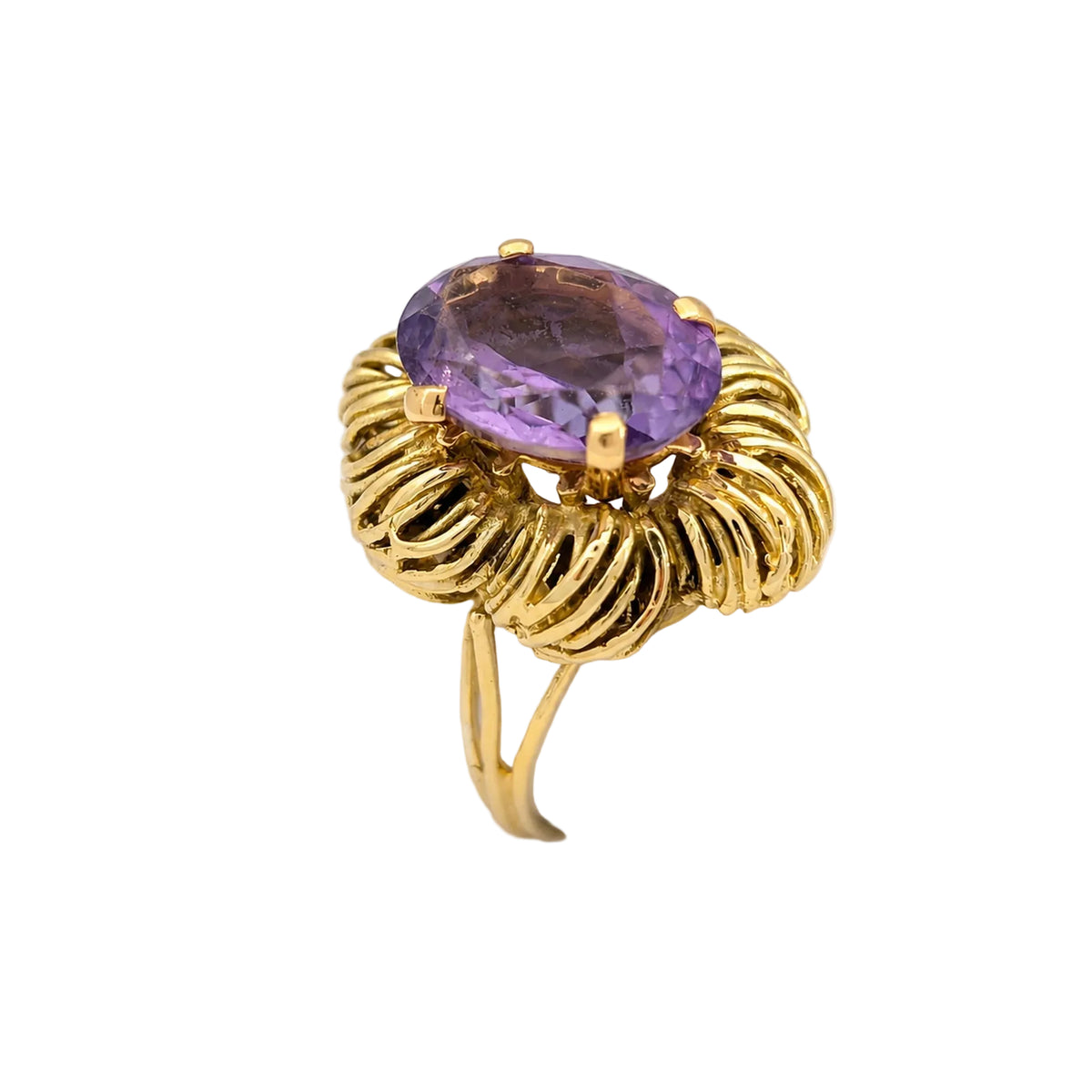 Bague Cocktail en or jaune et améthyste