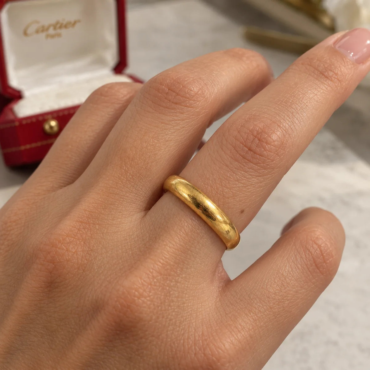 Bague Alliance CARTIER en or jaune