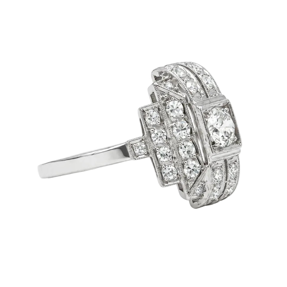 Bague Entourage en platine et diamants