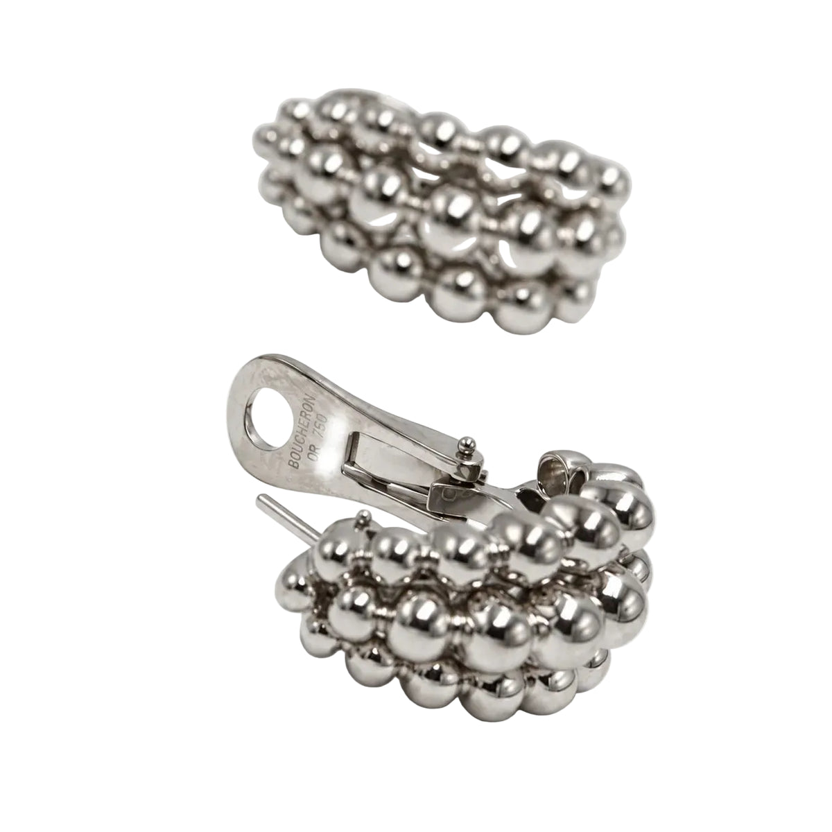 Boucles d'oreilles Clips BOUCHERON Grains de raisin en or blanc