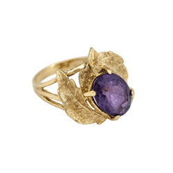 Bague en or jaune et améthyste