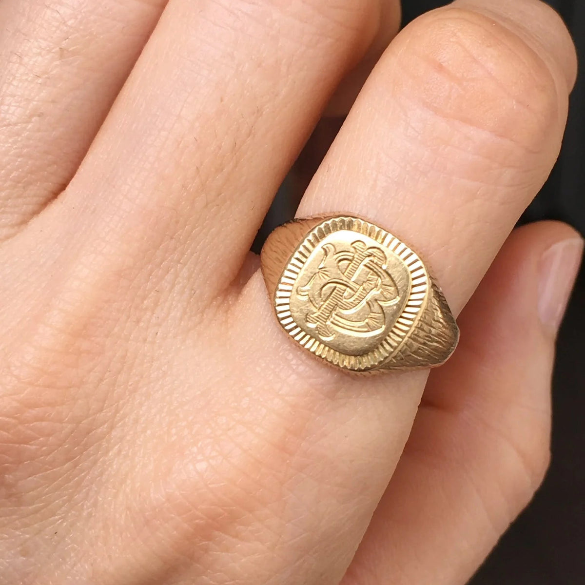 Bague Chevalière en or jaune