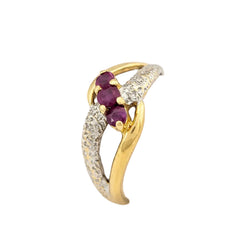 Bague en or blanc, or jaune, rubis et diamants