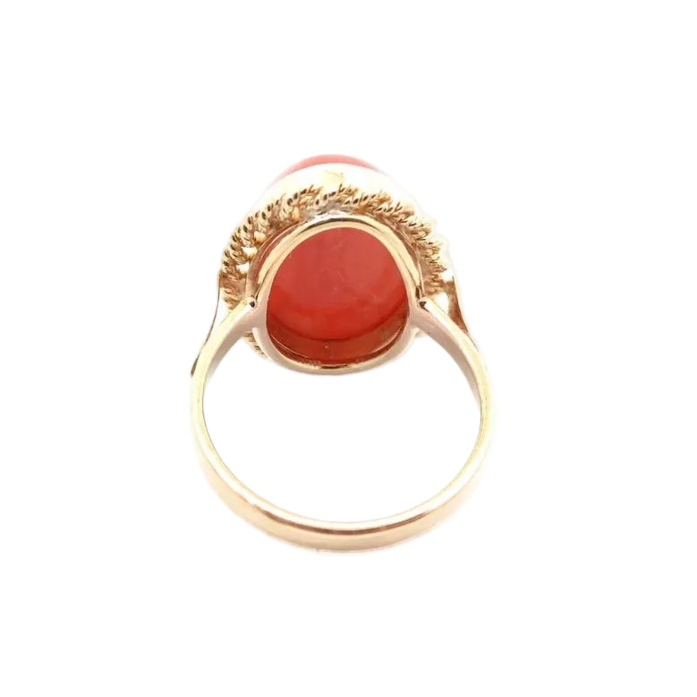Bague Cocktail en or jaune et corail