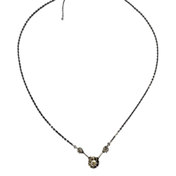 Collier Ras de cou en or blanc et diamants