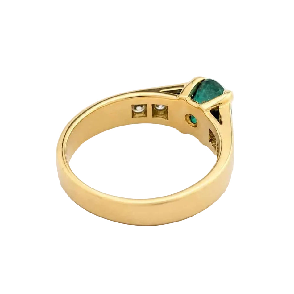 Bague Solitaire en or jaune, émeraude et diamants