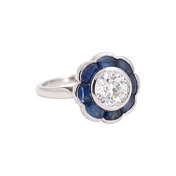 Bague Entourage en platine, saphirs et diamants