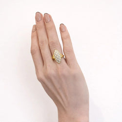 Bague Marquise en or jaune et diamants
