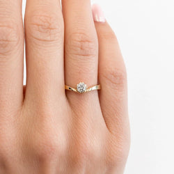 Bague Solitaire en or jaune et diamant