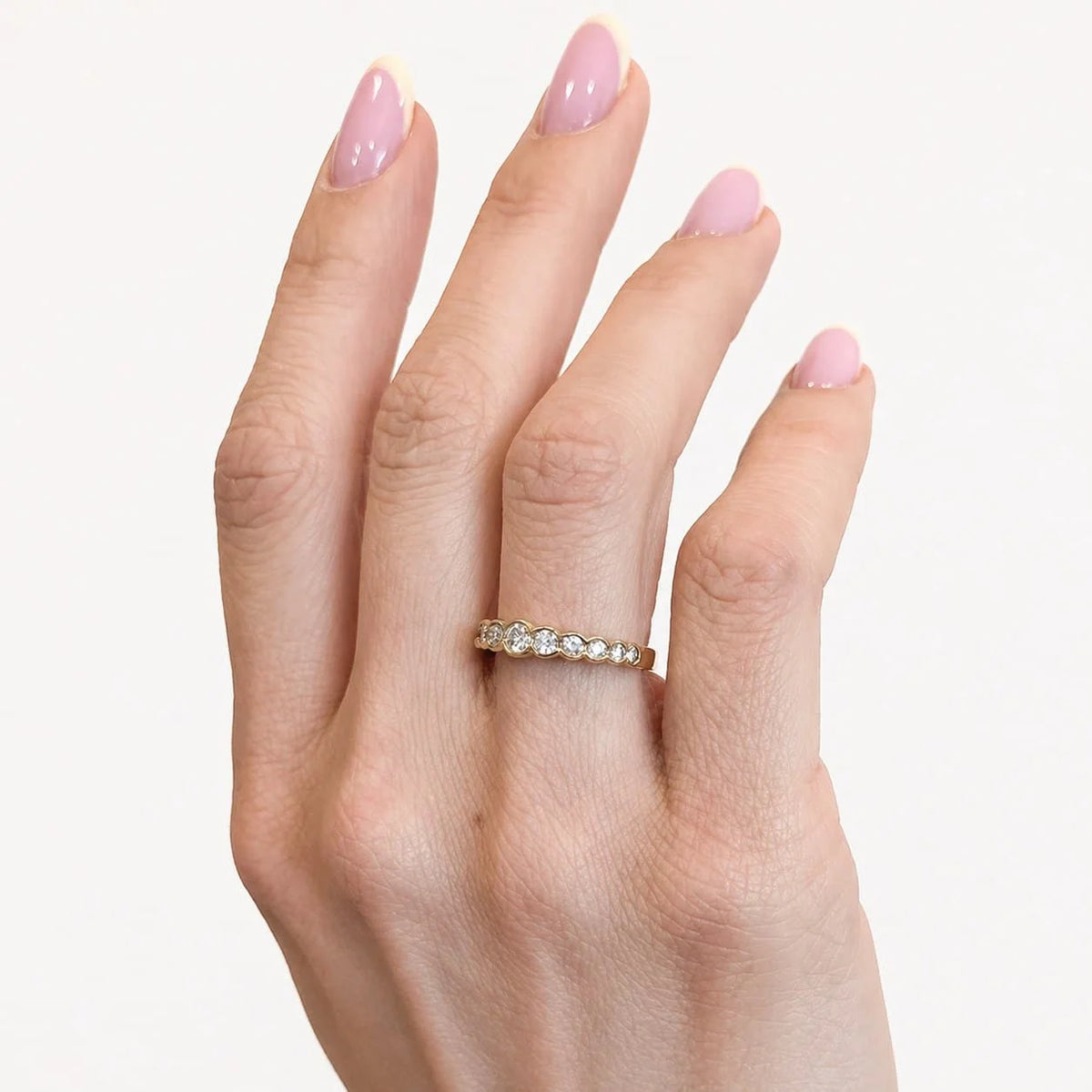 Bague Alliance en or jaune et diamants