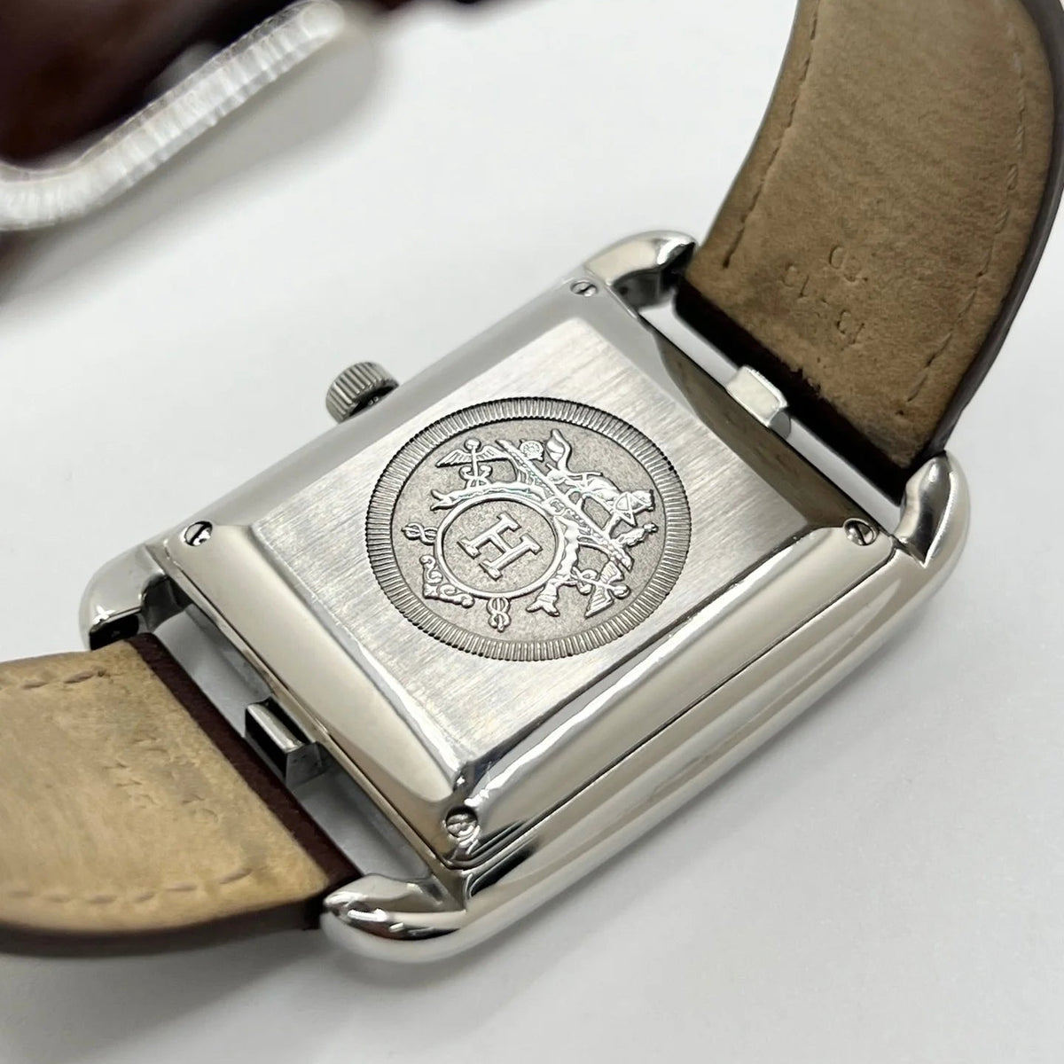 Montre HERMÈS Cape Cod en acier inoxydable et cuir
