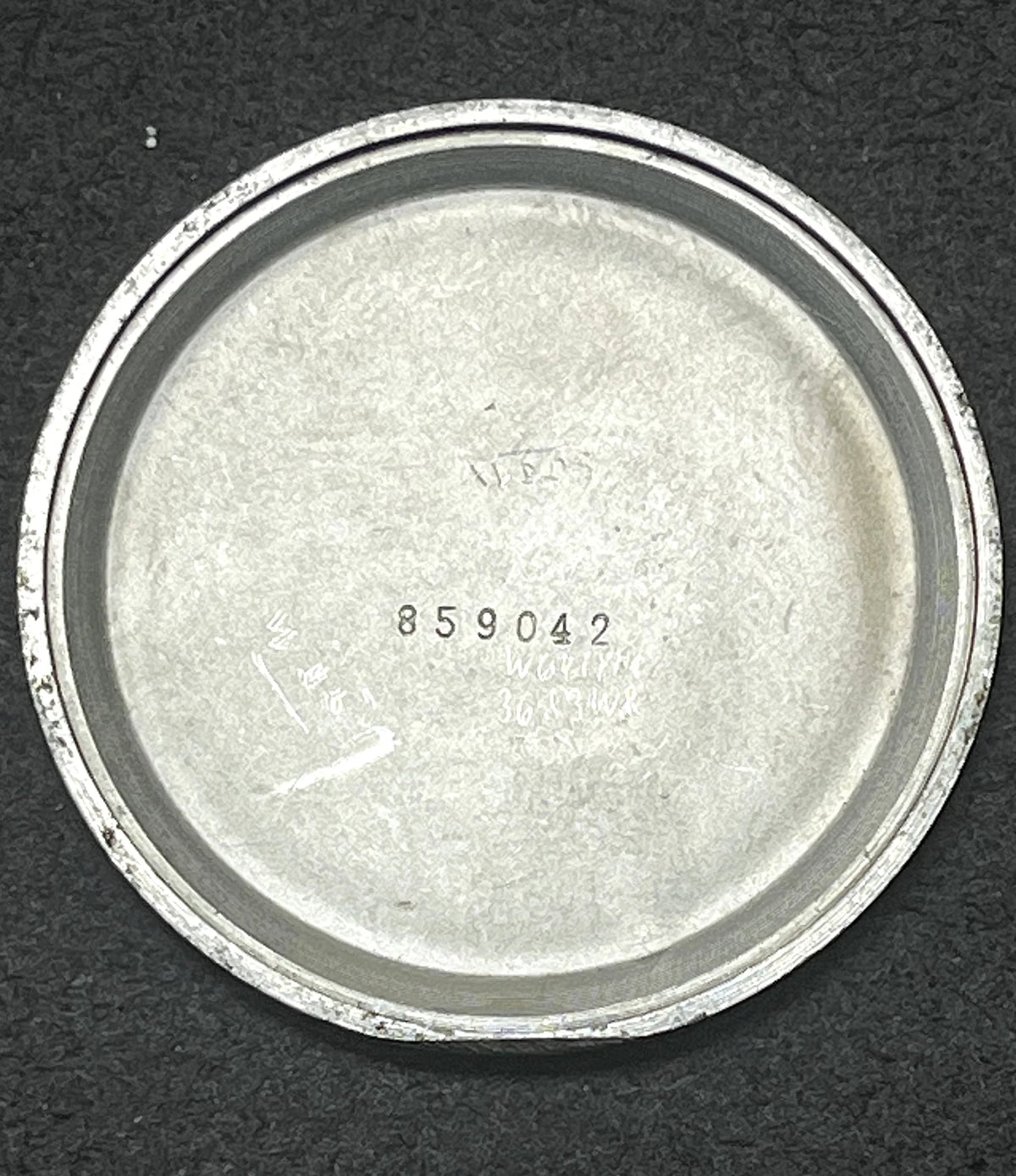 Montre BREITLING Réf. 4002, en plaqué or et acier - Cadran bicolore, Venus 227, Vers 1956.