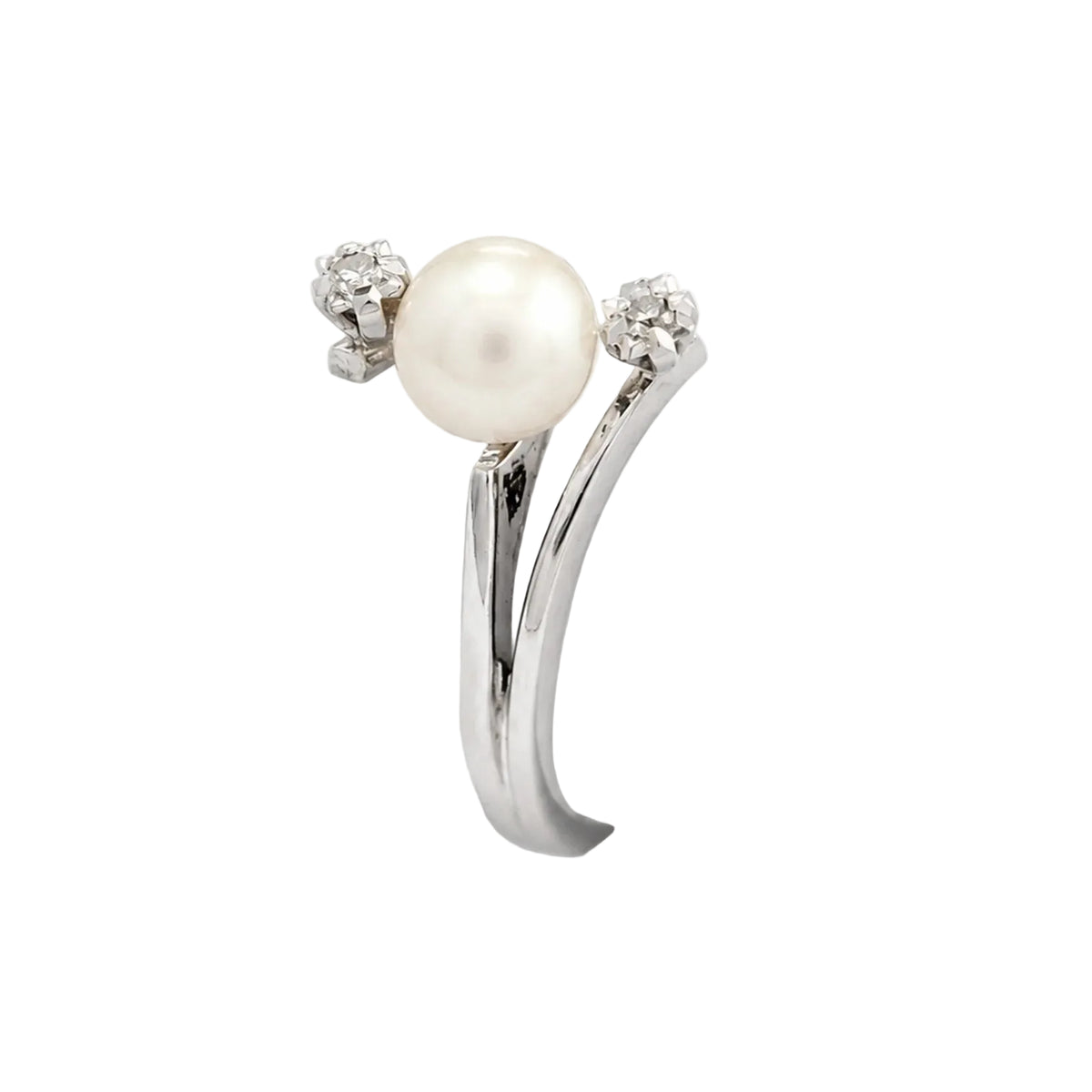Bague Trilogie en or blanc, perle et diamants