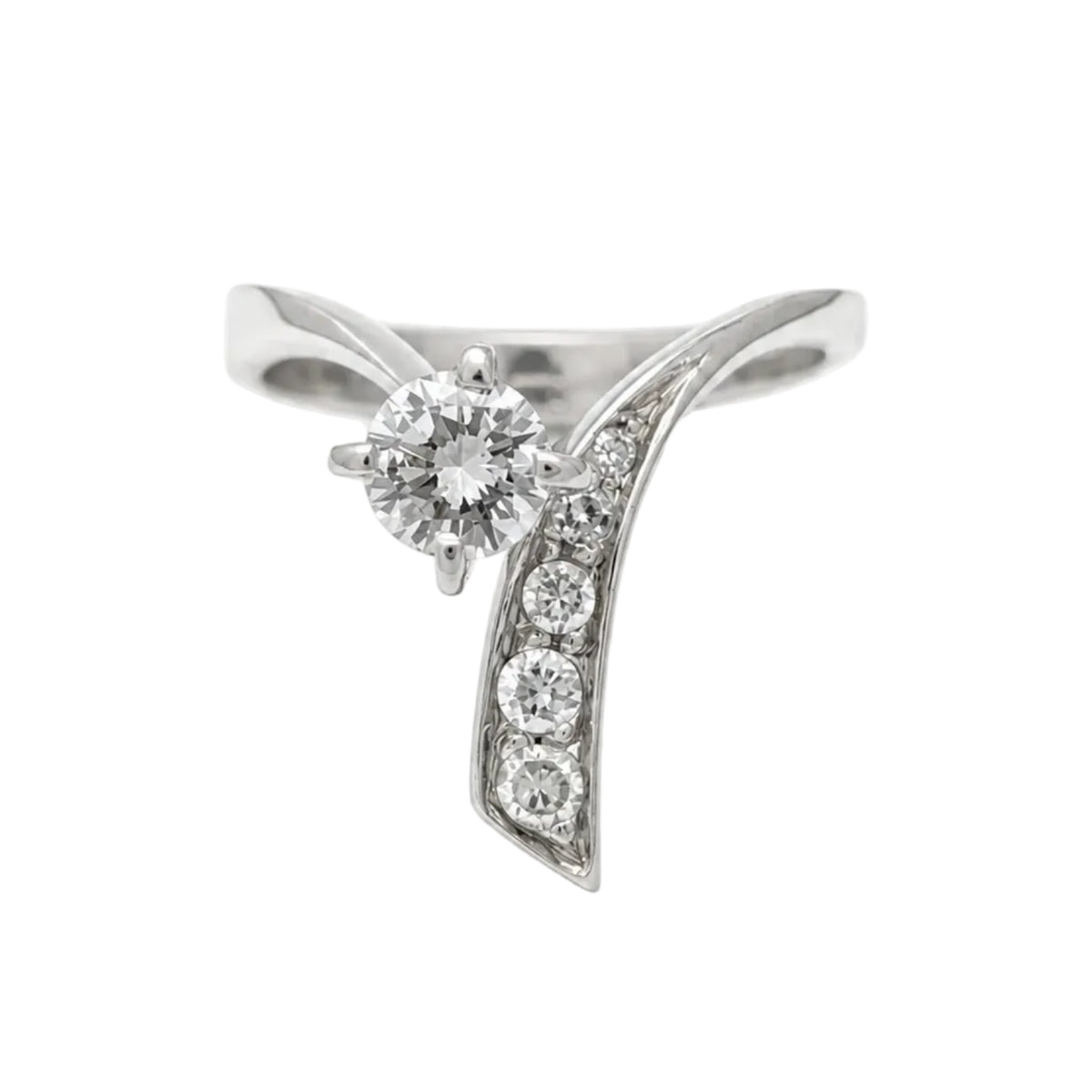 Bague Solitaire en or blanc et diamants