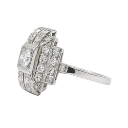 Bague Entourage en platine et diamants