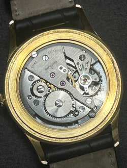 Montre BREITLING Réf. 4002, en plaqué or et acier - Cadran bicolore, Venus 227, Vers 1956.
