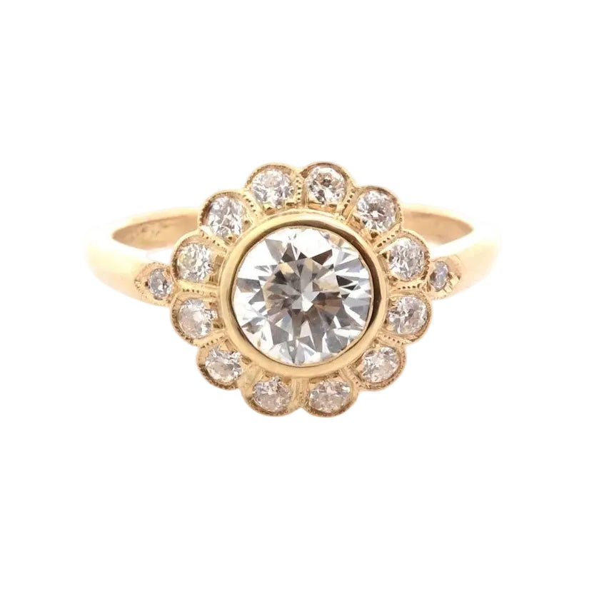 Bague Entourage en or jaune et diamants