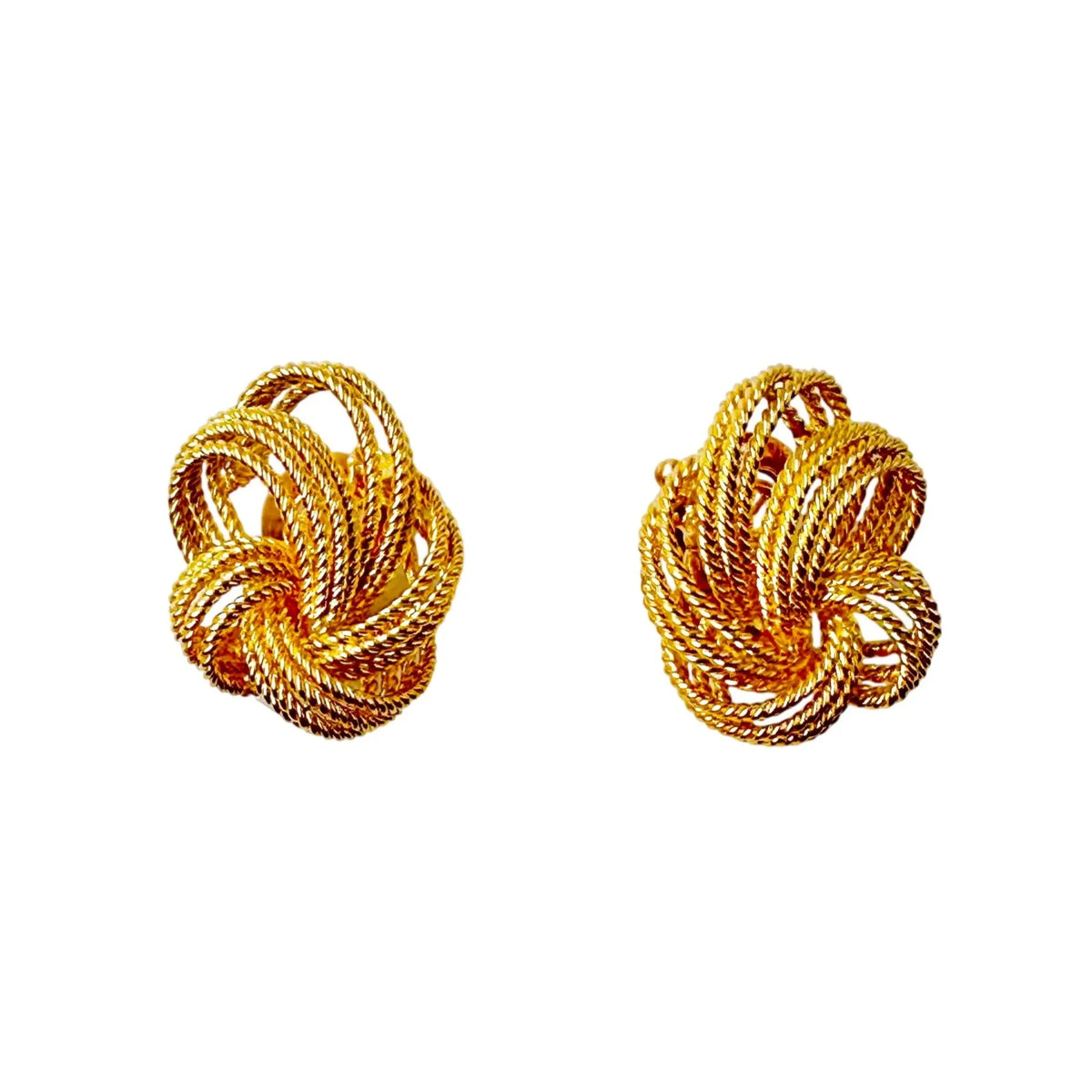 Boucles d'oreilles Clips VAN CLEEF & ARPELS en or jaune